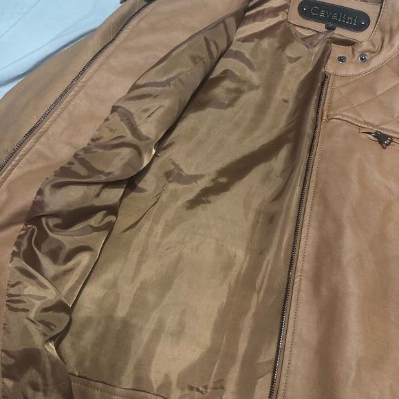 Tan jacket - Picture 4 of 5